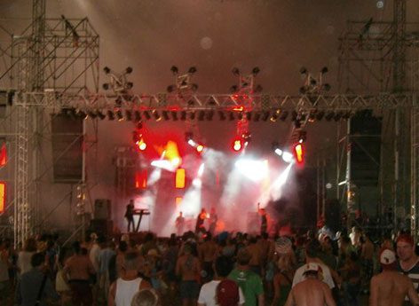 Coffeeshock Company nastupa pri Sziget Festivalu