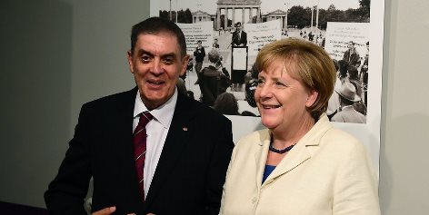 Angela Merkel & Romani Rose