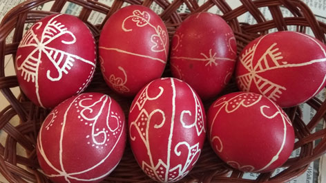 Húsvéti tojásírás Alsóőrben